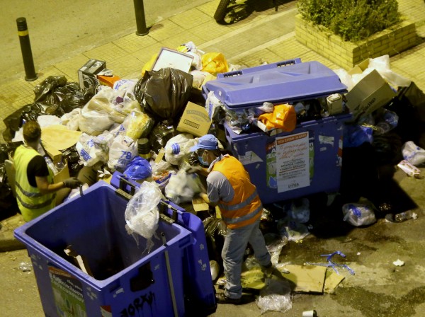 Τραγωδία στον Δήμο Ζωγράφου - Νεκρή 60χρονη υπάλληλος στην καθαριότητα