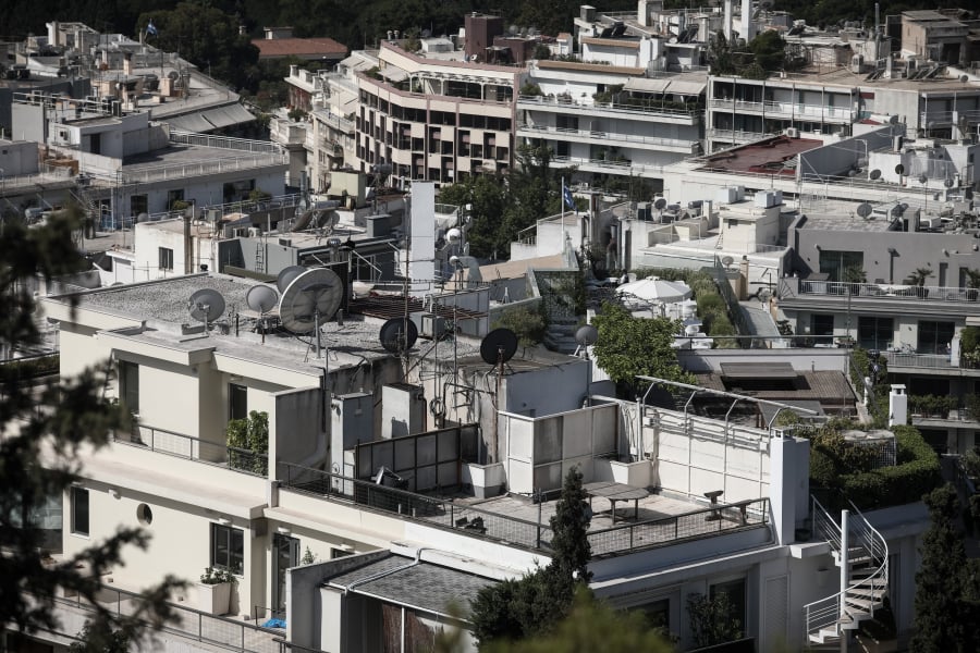 H ΠΟΜΙΔΑ ζητά από το Δήμο Αθηναίων τη μείωση των δημοτικών τελών καθαριότητας - φωτισμού