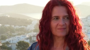 Μακρόνησος: Αντι-τουρίστες της ιστορίας, αντι-γεωγραφίες της αθωότητας