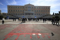 Πρόταση μομφής: Επικοινωνία Ανδρουλάκη με Φάμελλο, Χαρίτση και Ζωή Κωνσταντοπούλου