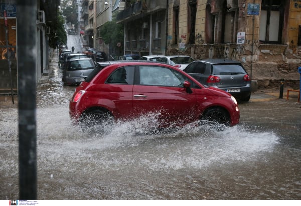 Καιρός: Συνεχίζεται και αύριο η κακοκαιρία, οι περιοχές που θα πληγούν