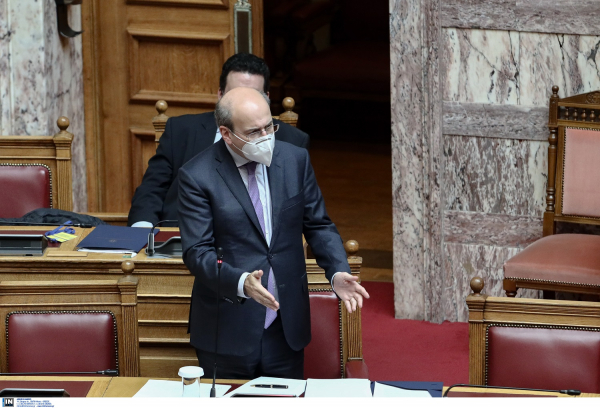 Όλες οι παρεμβάσεις στις συντάξεις - Αυξήσεις, ακύρωση περικοπών και γρηγορότερες απονομές