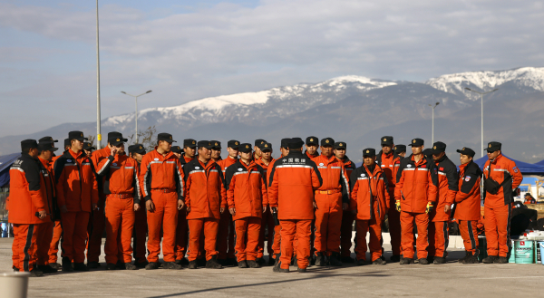 Τούρκοι διασώστες έσωσαν 17χρονη μετά από 248 ώρες, «ανατριχιάζει» η ερμηνεία του ονόματός της