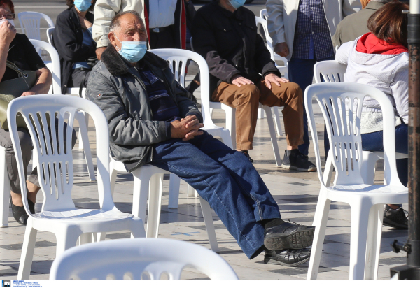 Κοινωνικό μέρισμα: Αυτοί είναι οι συνταξιούχοι που θα πάρουν το επίδομα 250 ευρώ