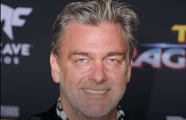 Σοκ στο Hollywood: Πέθανε ο γνωστός ηθοποιός Ray Stevenson