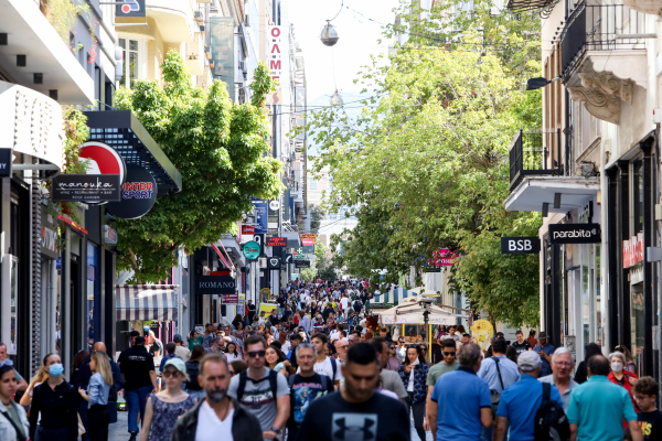 Επικίνδυνο «κοκτέιλ» κορονοϊού με γρίπη, πότε περιμένουμε έξαρση (βίντεο)