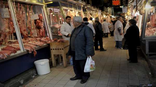 Αιτήσεις για το πρόγραμμα προπληρωμένων καρτών για τα μέλη του ΕΕΘ