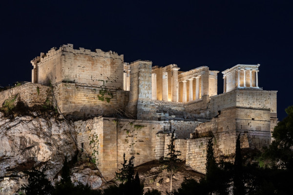 Το Φως στην Ακρόπολη αλλάζει