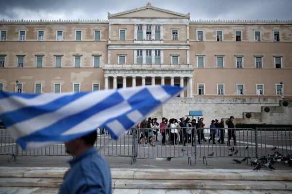 Scope Ratings: Διατήρησε την Ελλάδα στο BBB- και αναβάθμισε τις προοπτικές