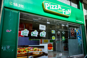 Pizza Fan: Εκπτώσεις και σε αστυνομικούς μέσω συνεργασίας με την ΕΛΑΣ - Τι απαντά η Δημογλίδου