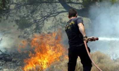 Σε εξέλιξη η φωτιά στον Άγιο Γεώργιο Μεσολογγίου