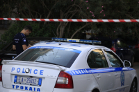 Λυκόβρυση: Άνδρας εντοπίστηκε νεκρός από πυροβολισμό κάτω από αυτοκίνητο - Τι εξετάζουν οι Αρχές