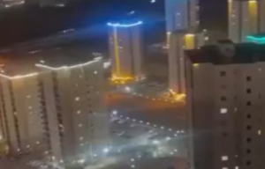 Ιράν: Πολίτες πανηγυρίζουν μετά τις πληροφορίες ότι ο Χαμενεΐ σκοτώθηκε (βίντεο)