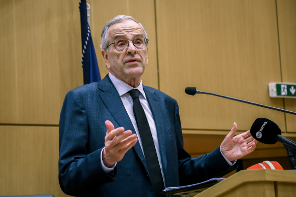 Κόμμα Σαμαρά με στήριξη Καραμανλή: Η ΝΔ θα αγωνιά περισσότερο για το ...25%!