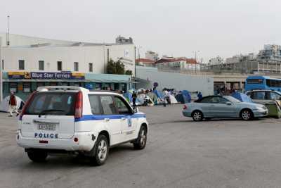 Συμπλοκή Αφγανών με έναν τραυματία στο λιμάνι του Πειραιά