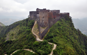 Τραγωδία στην Αϊτή: Ποδοπατήθηκαν σε πολύ δημοφιλές αξιοθέατο και σκοτώθηκαν