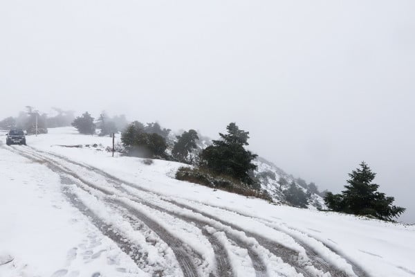 Εντονη χιονόπτωση σε Φθιώτιδα, Ευρυτανία και Φωκίδα