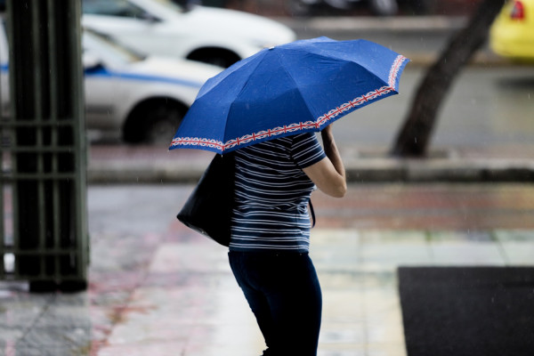 Καιρός: Βροχές και καταιγίδες σήμερα 