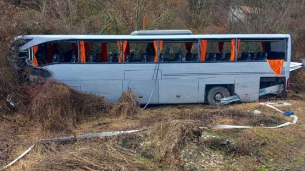 Τροχαίο στη Βουλγαρία: Συγκλονιστική μαρτυρία Ελληνίδας «Έχω σωληνάκια στο κεφάλι μου»