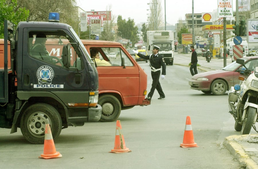 Κυκλοφοριακές ρυθμίσεις την Πέμπτη στα νότια προάστια λόγω αγώνα δρόμου