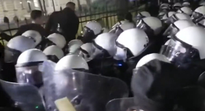 Πολωνία: Μπήκε στο αποκλεισμένο Συνταγματικό Δικαστήριο ο Ναβρότσκι - Το παρασκήνιο της πολιτικής κρίσης