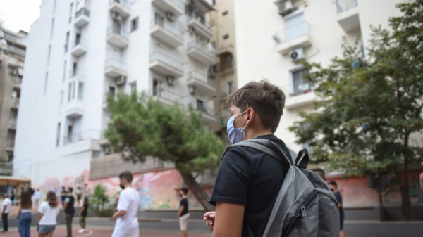 Συνέλαβαν πατέρα στην Κρήτη γιατί δεν στέλνει το παιδί του στο σχολείο