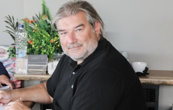 «Ο Καραμανλής και ο Σαμαράς είναι ο Γιαμάλ και ο Εμπαπέ»