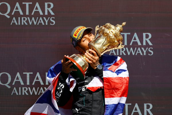 Θριαμβευτική νίκη για Λουίς Χάμιλτον στο 12ο Grand Prix της Μεγάλης Βρετανίας