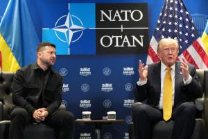 Ο Ζελένσκι «αδειάζει» τον Τραμπ για τα περί συμφωνίας με τη Ρωσία