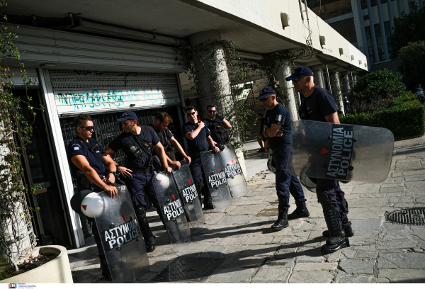 Θεσσαλονίκη: Νέα επεισόδια με μολότοφ στο ΑΠΘ