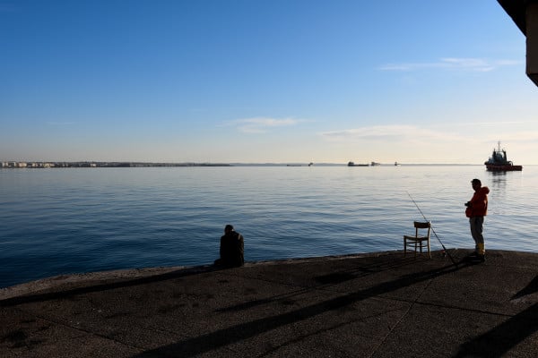 Επιτρέπεται από σήμερα το ερασιτεχνικό ψάρεμα και το κολύμπι