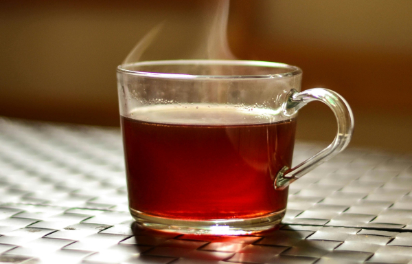 Διαιτολόγος εξηγεί ποιο είναι το καλύτερο τσάι για την καταπολέμηση της φλεγμονής