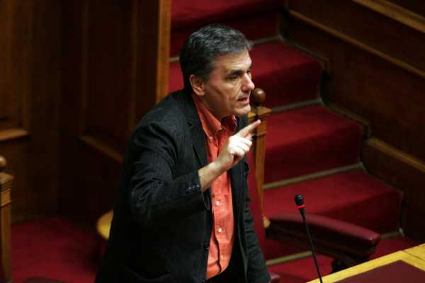 Τσακαλώτος προς ΝΔ: Το 2014 είχατε συμφωνήσει με το ΔΝΤ για νέα μέτρα για τις συντάξεις