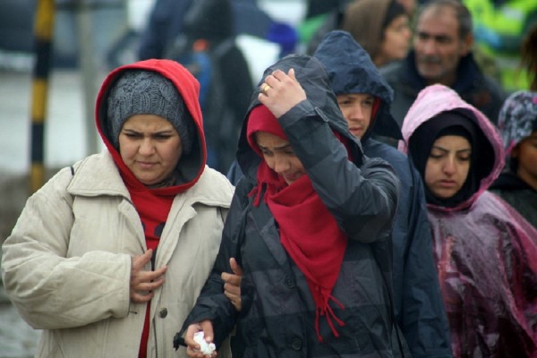 Αυξήθηκαν οι πρόσφυγες και μετανάστες στις δομές φιλοξενίας των ενόπλων δυνάμεων