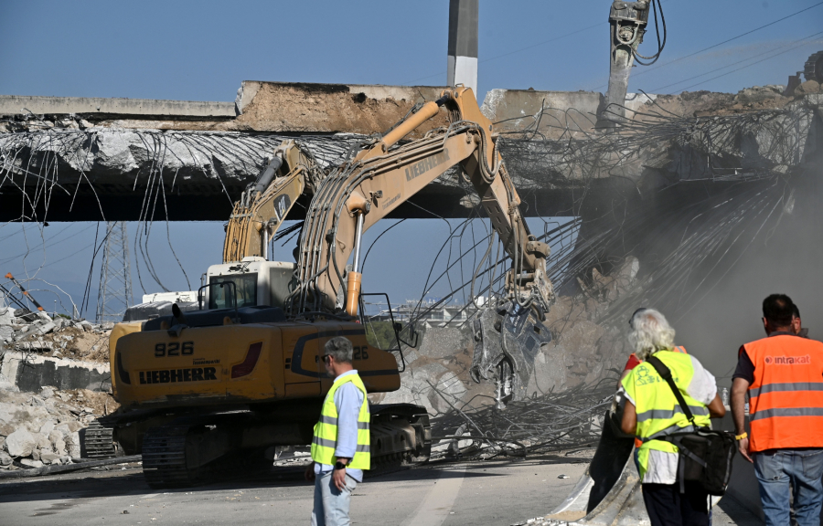 Έκρηξη βυτιοφόρου στον Ισθμό: Μήνυμα από το 112 - «Καθυστερήστε την αναχώρησή σας»