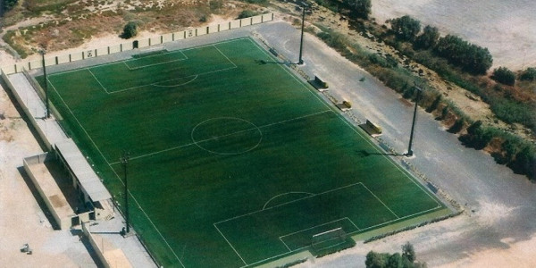 Κακοκαιρίας συνέχεια στην Κρήτη: Γήπεδο μετατράπηκε σε λιμνοθάλασσα στο Ηράκλειο