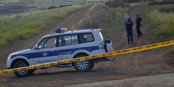 Σοκ στην Κύπρο: Ξεβράστηκαν ανθρώπινα οστά σε παραλία