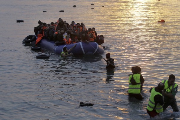 Αύξηση του αριθμού προσφύγων και μεταναστών στα νησιά του Β. Αιγαίου