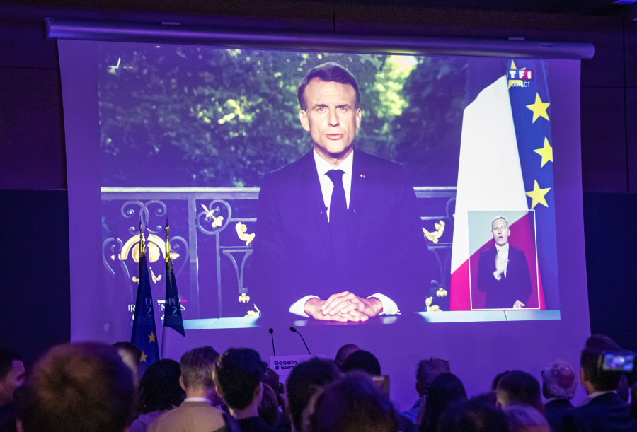 Το γαλλικό «σοκ»: Οι πρώτες εκτιμήσεις για τις πρόωρες εκλογές και το στοίχημα Μακρόν