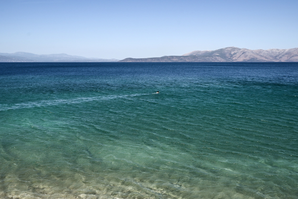 Meteo: Σε υψηλά για την εποχή επίπεδα η θερμοκρασία και στην επιφάνεια της θάλασσας