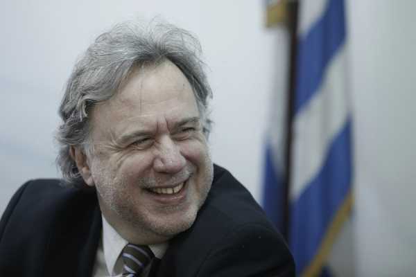 Κατρούγκαλος: Θα γίνει νόμος του κράτους η μη αναδρομική επιστροφή του ΕΚΑΣ 