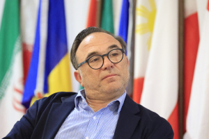 Εμείς δεν ψάχνουμε εχθρούς, ψάχνουμε λύσεις