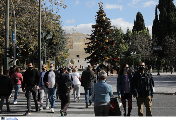 Χριστούγεννα στο σπίτι για τους ανεμβολίαστους - Όχι σε νέα μέτρα (βίντεο)