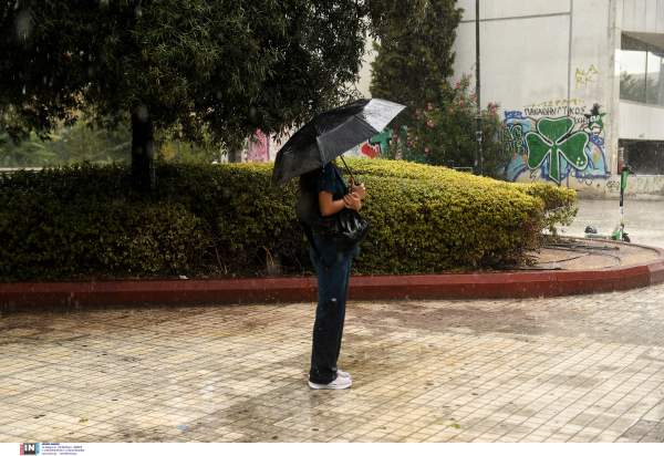 Χαλάει ο καιρός από το βράδυ - Πού αναμένονται βροχές και καταιγίδες