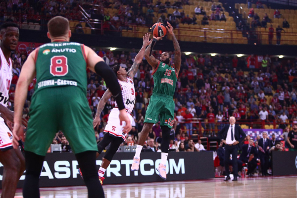 Euroleague: Πικρή ήττα με 76-75 για Ολυμπιακό από τη Μπασκόνια, στο ΣΕΦ