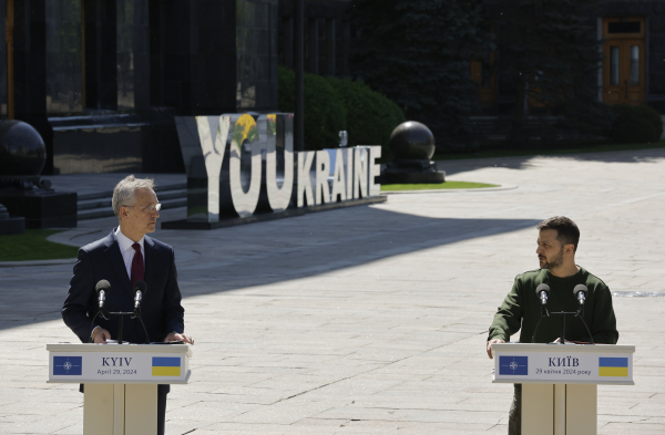 Διχασμένο το ΝΑΤΟ ενόψει κρίσιμων αποφάσεων για την ενταξιακή πορεία της Ουκρανίας