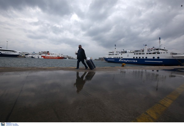 Παράνομη η 48ωρη απεργία των πλοηγών στα λιμάνια