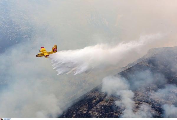 Φωτιά στο Ξυλόκαστρο - Ήχησε 112 - Μεγάλη μάχη με τις φλόγες