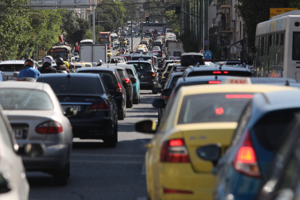 Από τι επηρεάζονται οι τιμές στα ασφάλιστρα αυτοκινήτων