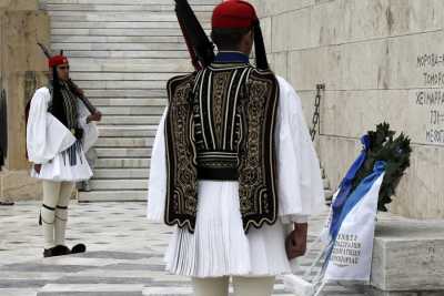 Σε εξέλιξη η παρέλαση στην Αθήνα- Στον Άγιο Ευστράτιο ο Τσίπρας